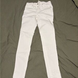 Express Classic White Denim